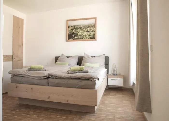 Am Weingut Eisenbock